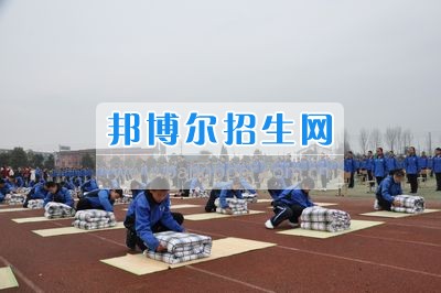 四川省什邡市職業(yè)中專學(xué)校舉行2017年春季德育周成果展示活動(dòng)