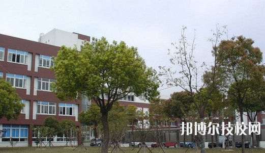 石家莊市第二職業(yè)中專學校2020年招生辦聯(lián)系電話 