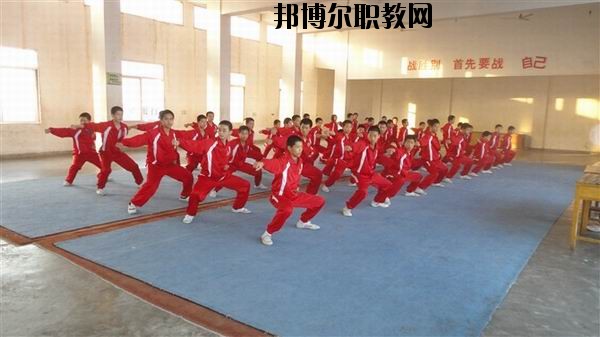 吉安文武學(xué)校2020年報名條件、招生要求、招生對象 