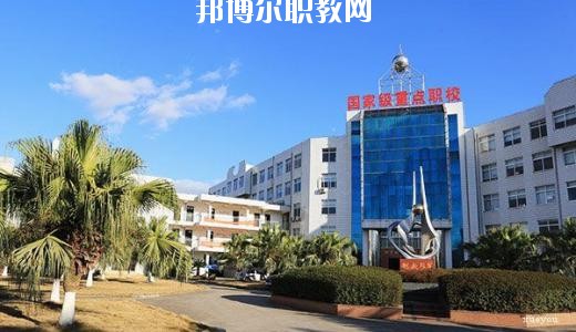 西華第二職業(yè)中等專業(yè)學校2021年招生辦聯系電話