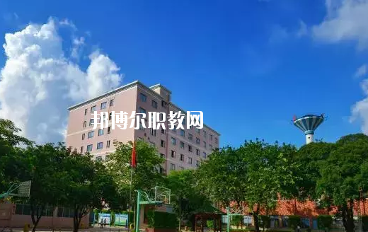 廣東省商業(yè)職業(yè)技術(shù)學(xué)校2020年報(bào)名條件、招生要求、招生對(duì)象