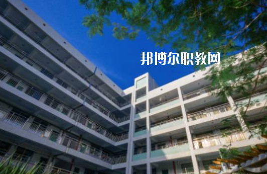 深圳市龍崗職業(yè)技術(shù)學(xué)校2020年有哪些專業(yè)