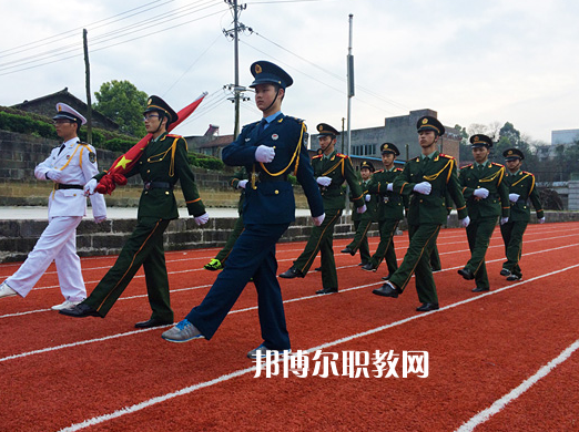 重慶春琿人文技工學校怎么樣、好不好