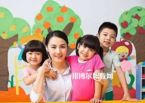 重慶2021年幼師學校是什么學歷