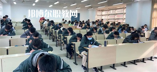 江蘇潤州中等專業(yè)學校2022年有哪些專業(yè)