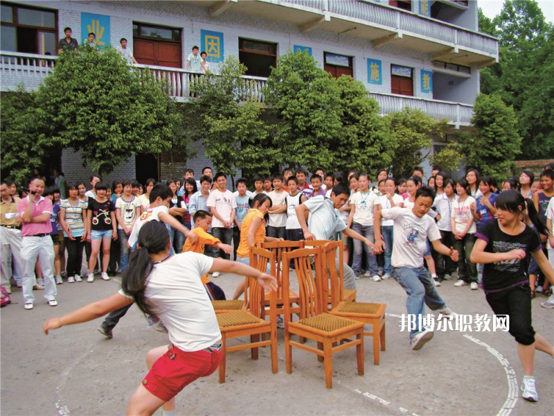 資中電子工程學(xué)校怎么樣、好不好