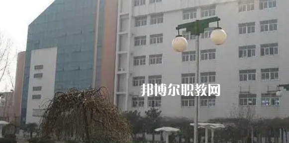 江蘇省淮安技師學院地址在哪里，哪個地區(qū)，哪個城市?