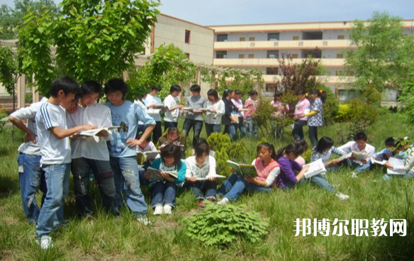 2023洛陽(yáng)市黃河科技中等專業(yè)學(xué)校多少錢(qián) 洛陽(yáng)市黃河科技中等專業(yè)學(xué)校各專業(yè)學(xué)費(fèi)收費(fèi)標(biāo)準(zhǔn)