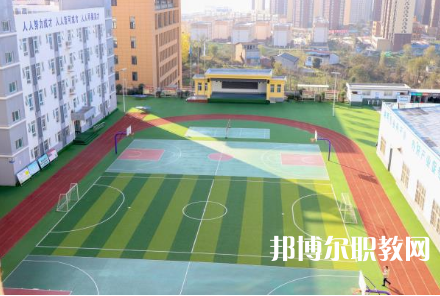 四川2024年上中專學校要不要分數(shù)