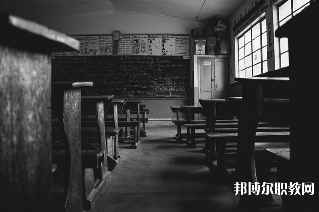 廣東哪里的中專學校能讀幼兒藝術教育專業(yè)